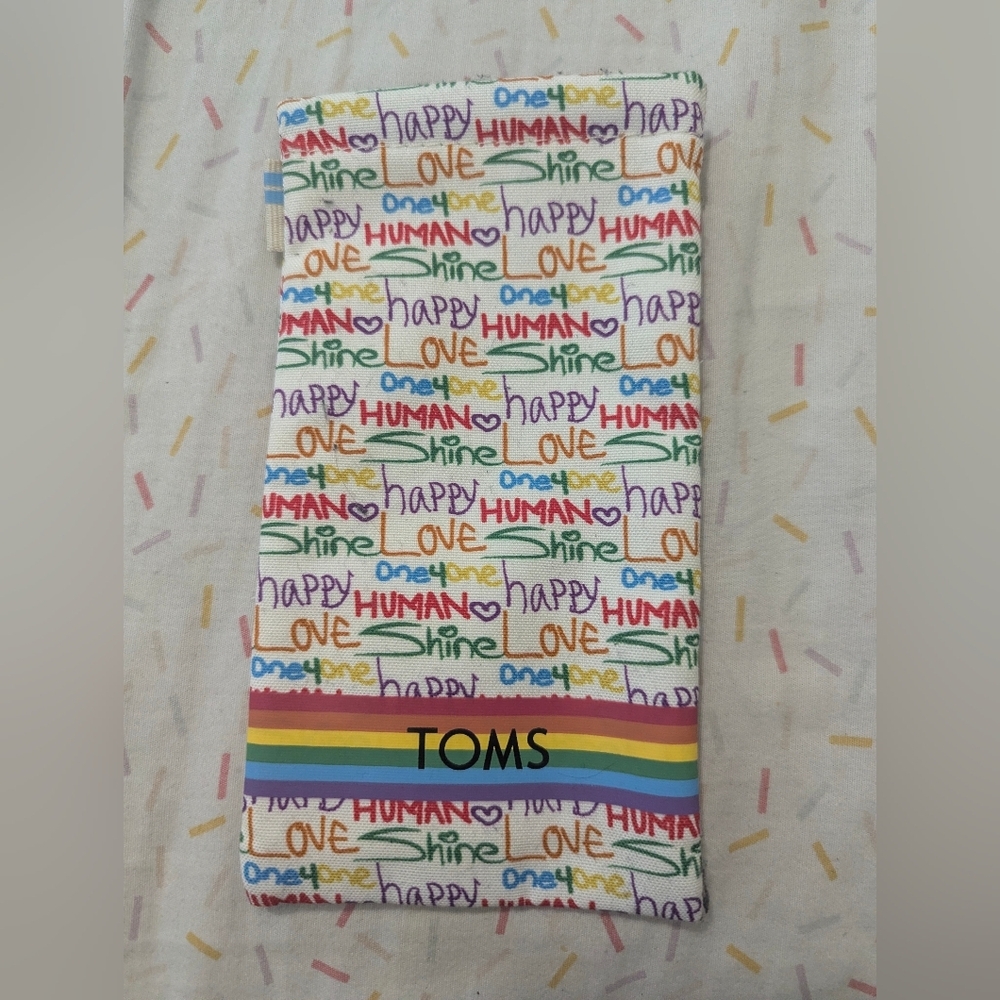 TOMS Multicolor Rainbow Cloth Sunglasses Case - Picture 1 of 1